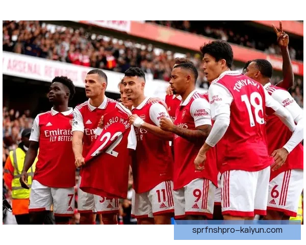 利兹联关键球员近期状态回暖，表现稳健值得关注